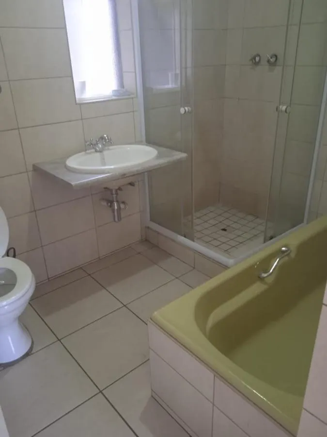Guest house Galaxy Boston Bellville Cape Town